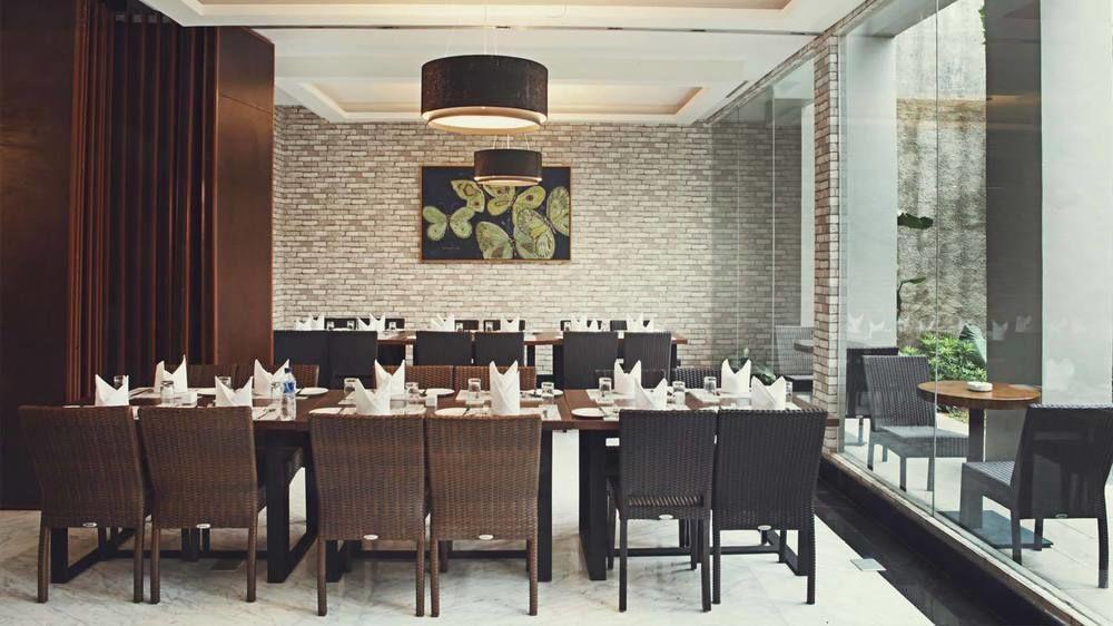 Sotis Hotel Jakarta Exterior foto