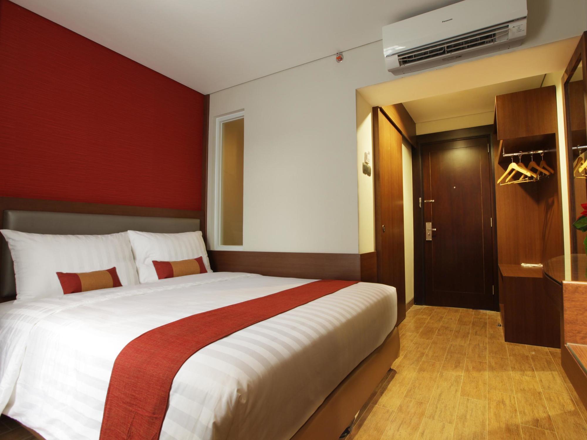 Sotis Hotel Jakarta Exterior foto